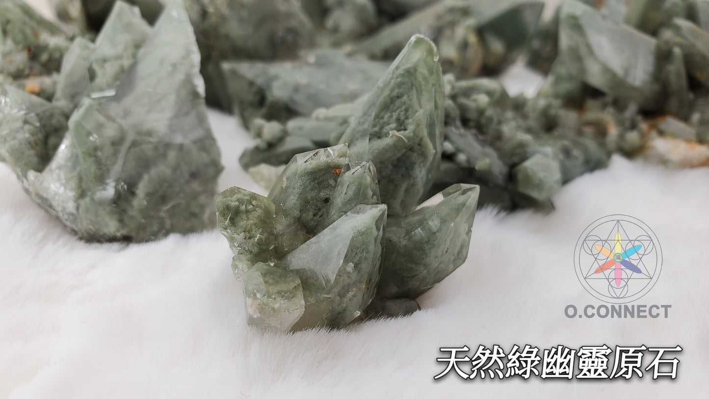 天然綠幽靈原石