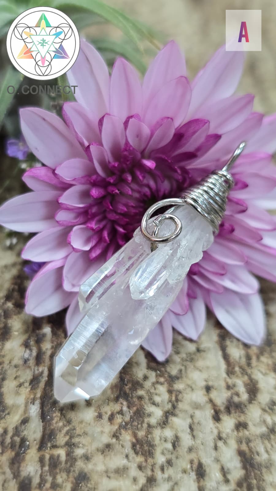 小巧精緻晶體獨特白晶吊墜