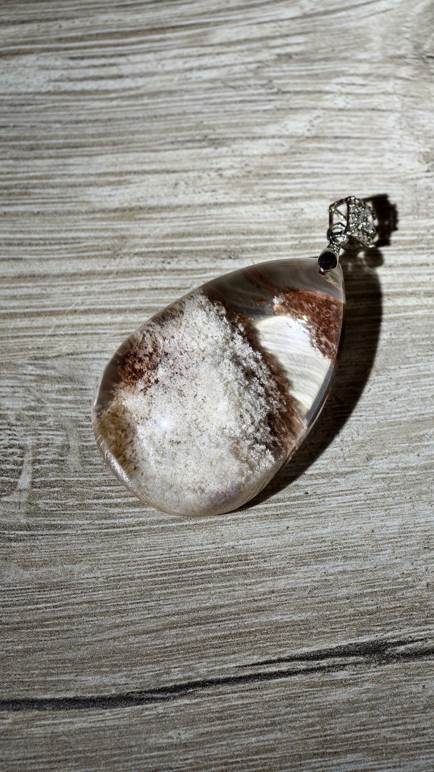 店主珍藏優質彩幽靈吊墜