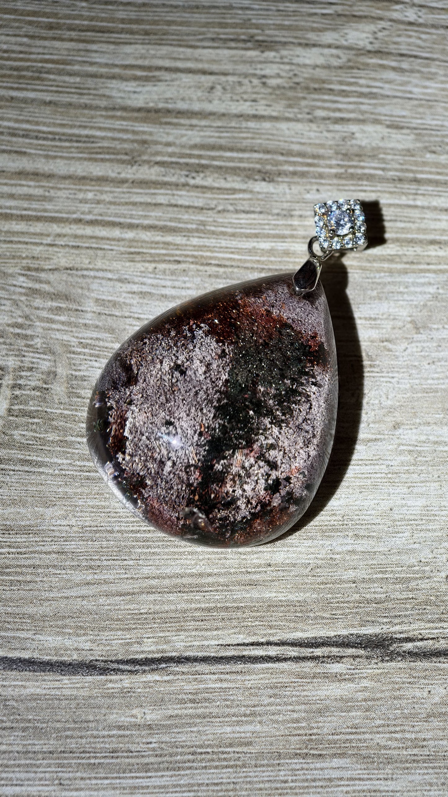 店主珍藏優質彩幽靈吊墜