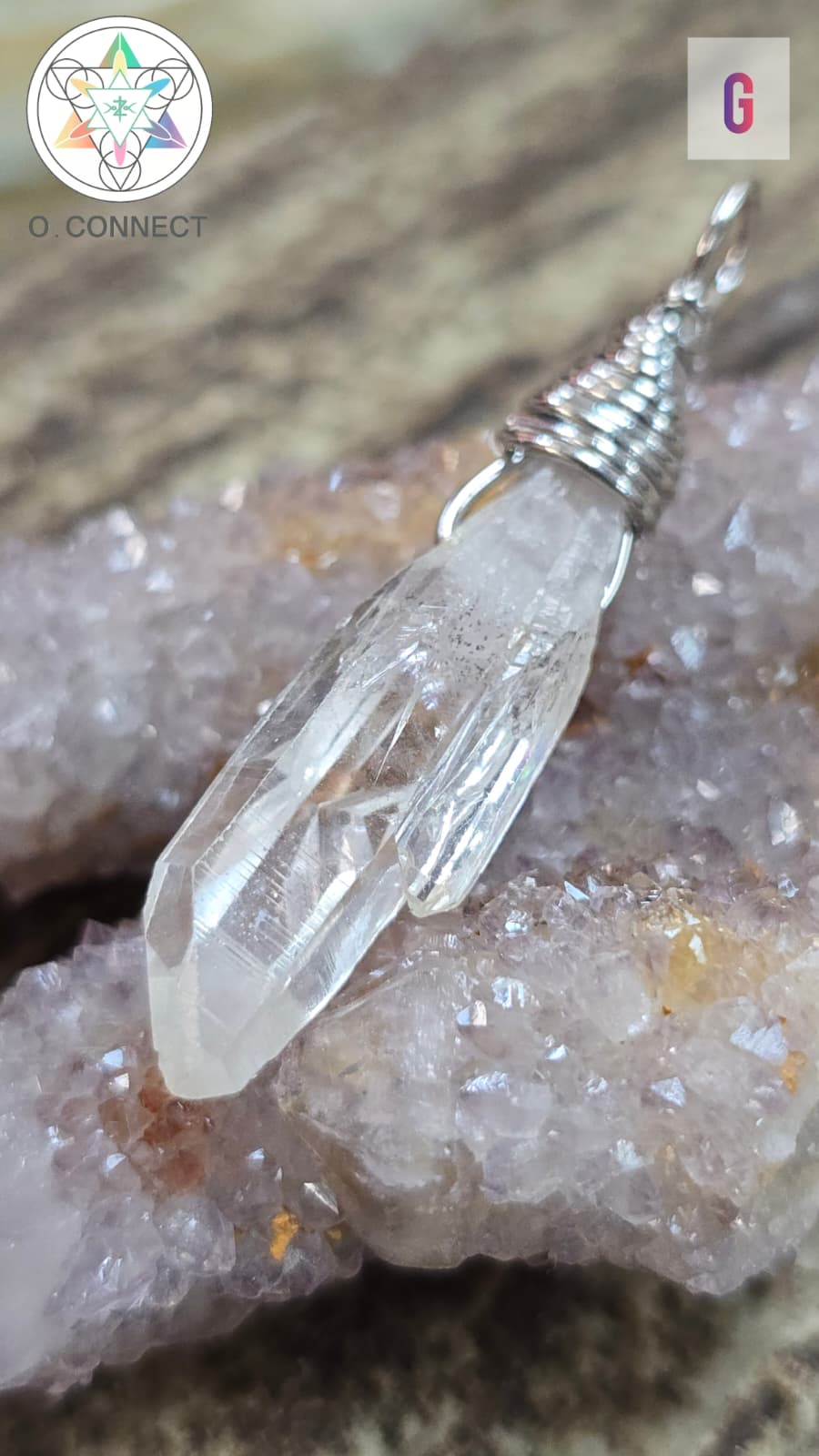 小巧精緻晶體獨特白晶吊墜